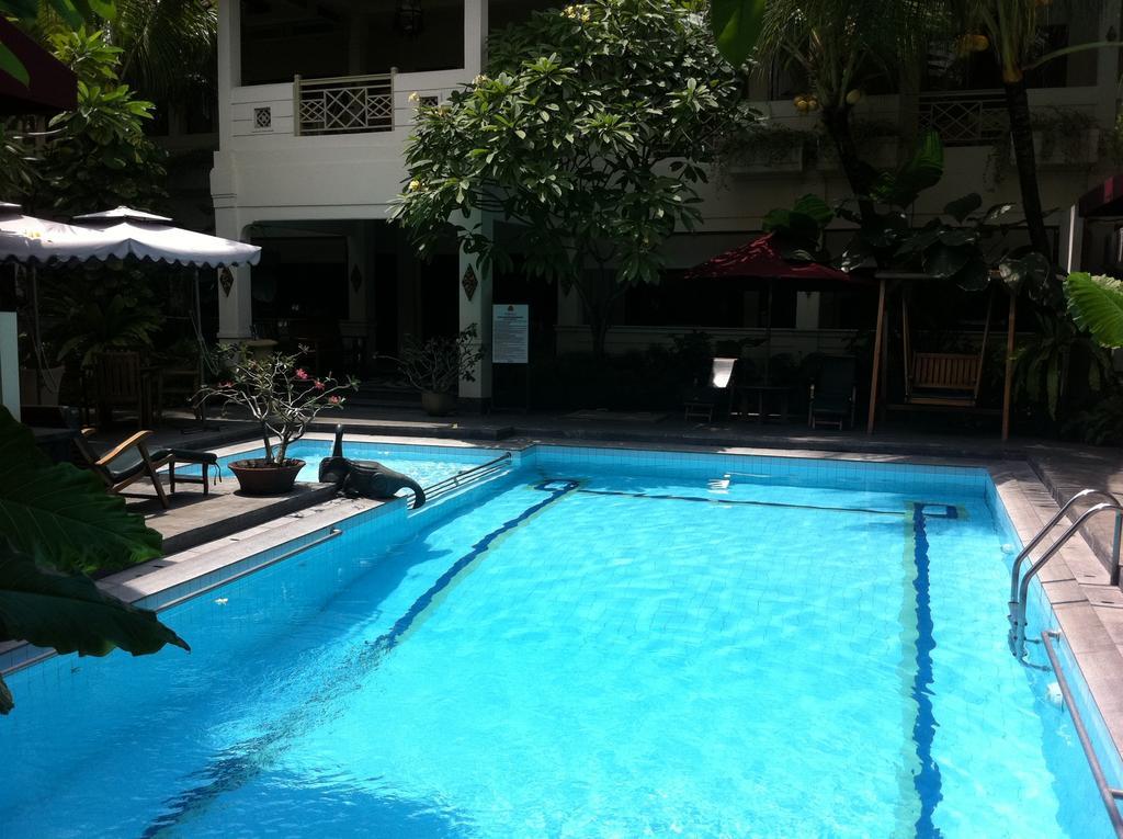 Hotel Indah Palace Yogyakarta Exterior photo