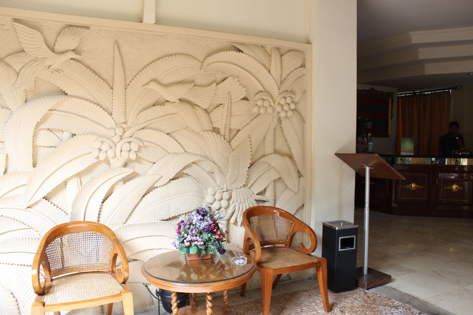 Hotel Indah Palace Yogyakarta Exterior photo