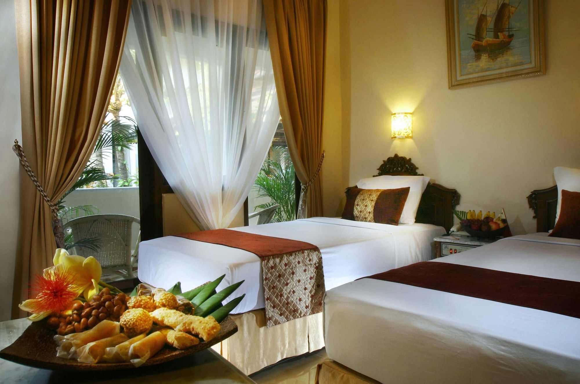 Hotel Indah Palace Yogyakarta Exterior photo