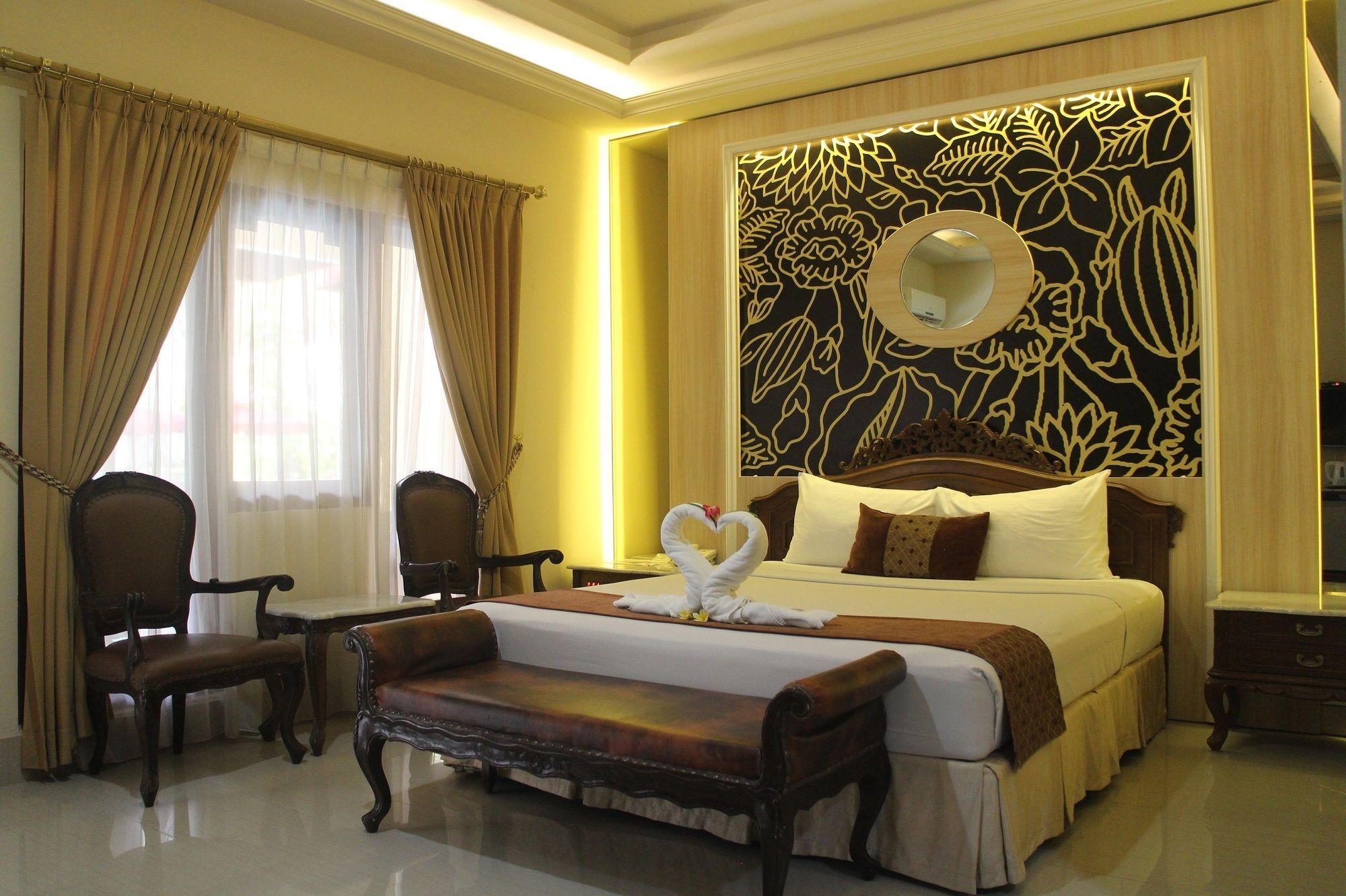 Hotel Indah Palace Yogyakarta Exterior photo