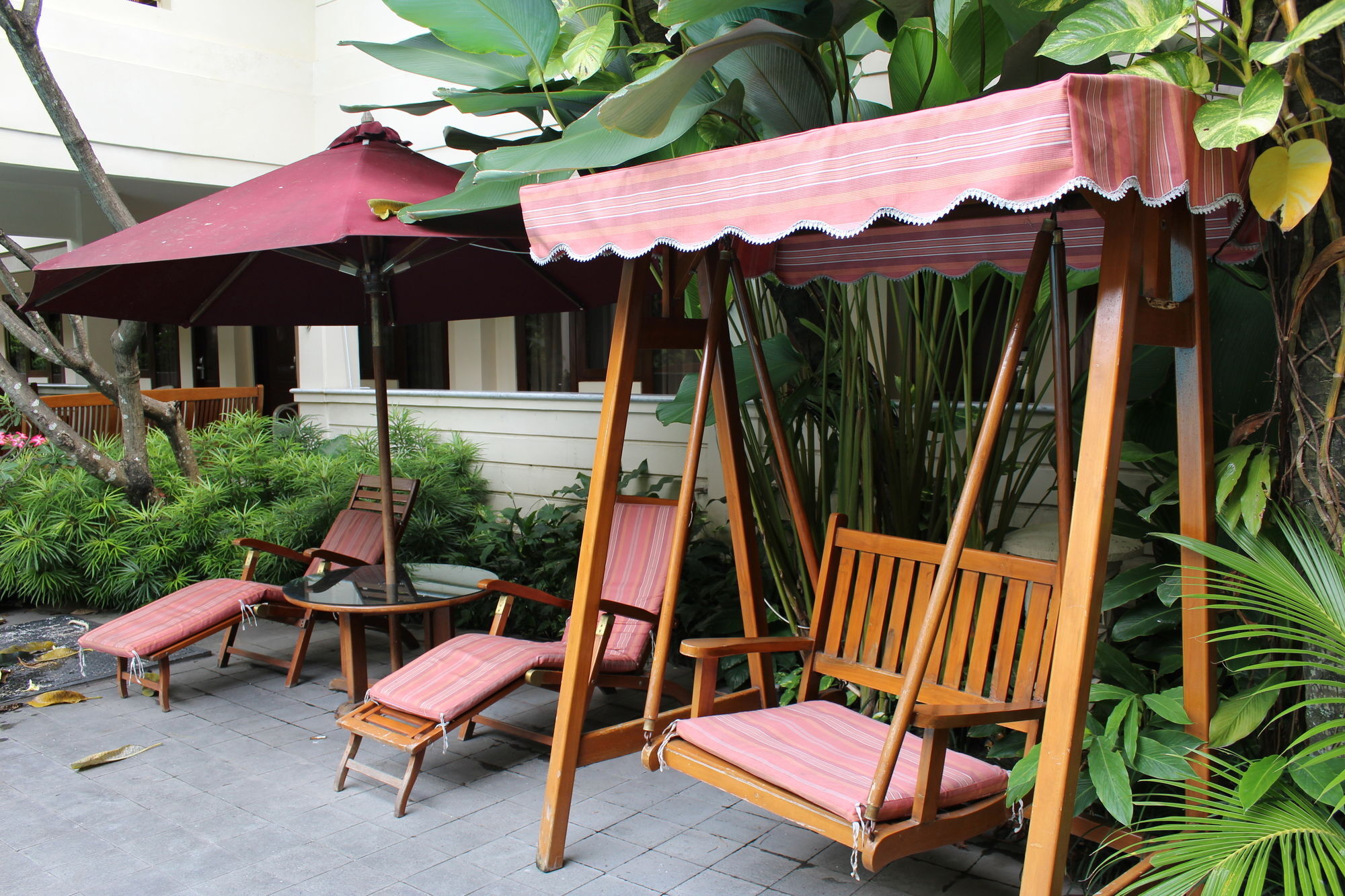 Hotel Indah Palace Yogyakarta Exterior photo