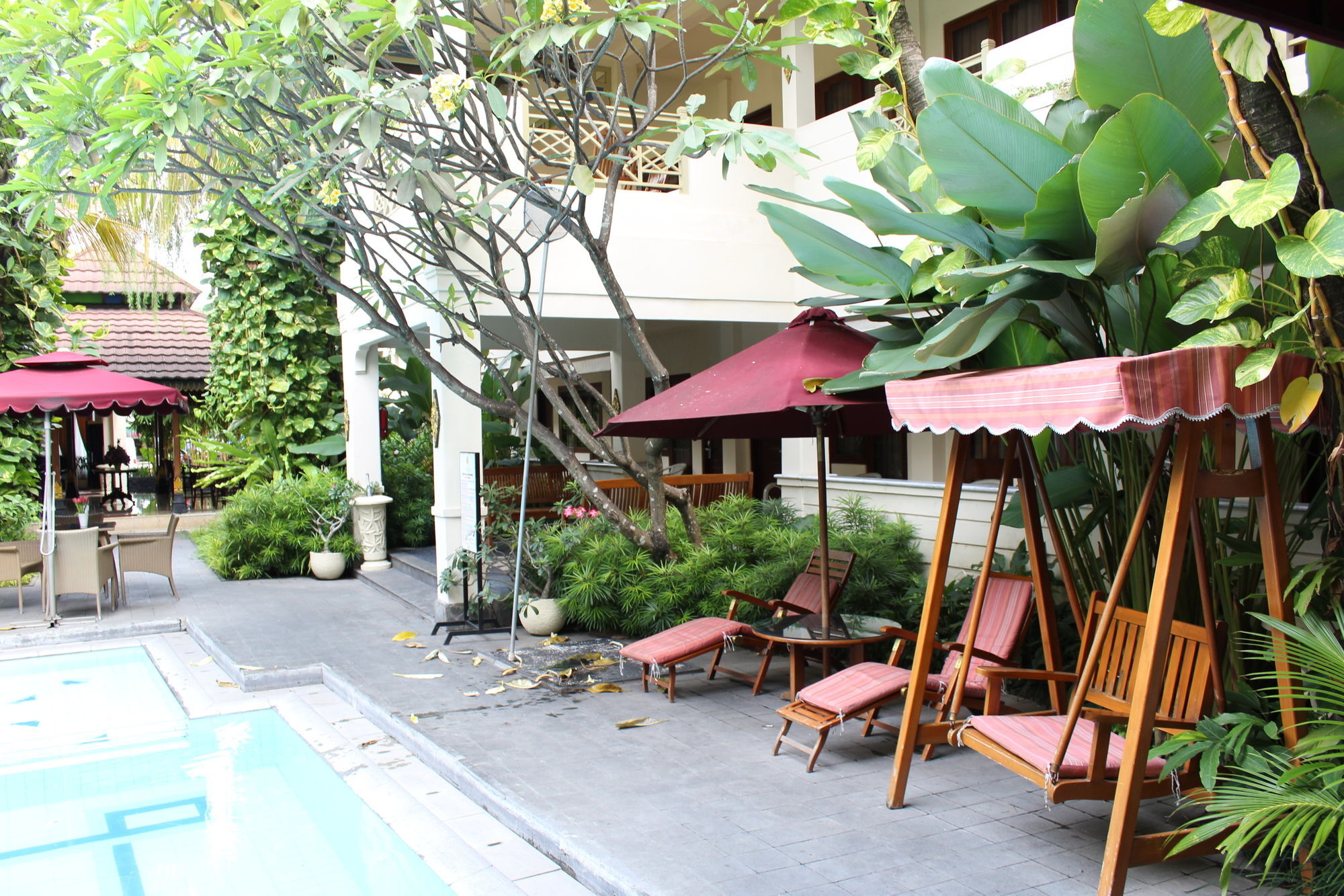 Hotel Indah Palace Yogyakarta Exterior photo